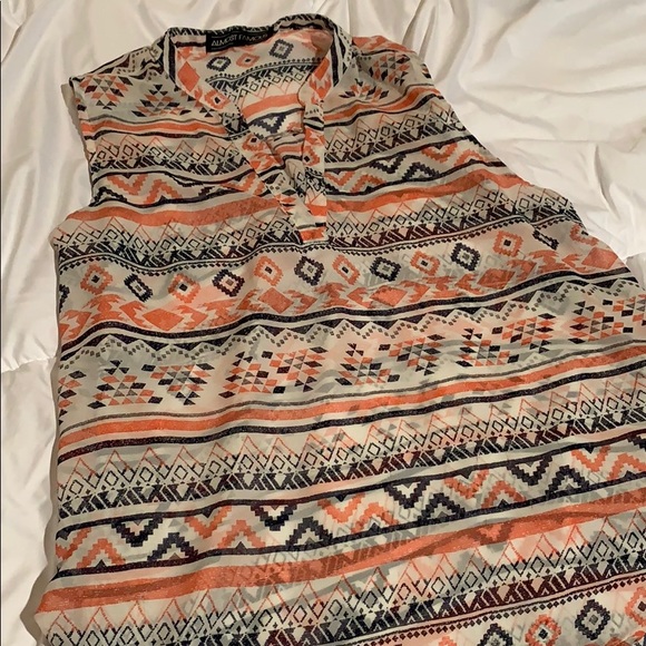 Tank - Picture 1 of 1